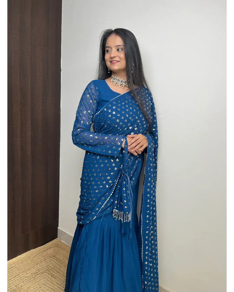 Saree Potli With Lehenga Dark Blue Embroidered Skirt Wedding Saree Set With Potli Bag By DiyaRajvvir  At Pernia's Pop Up Shop