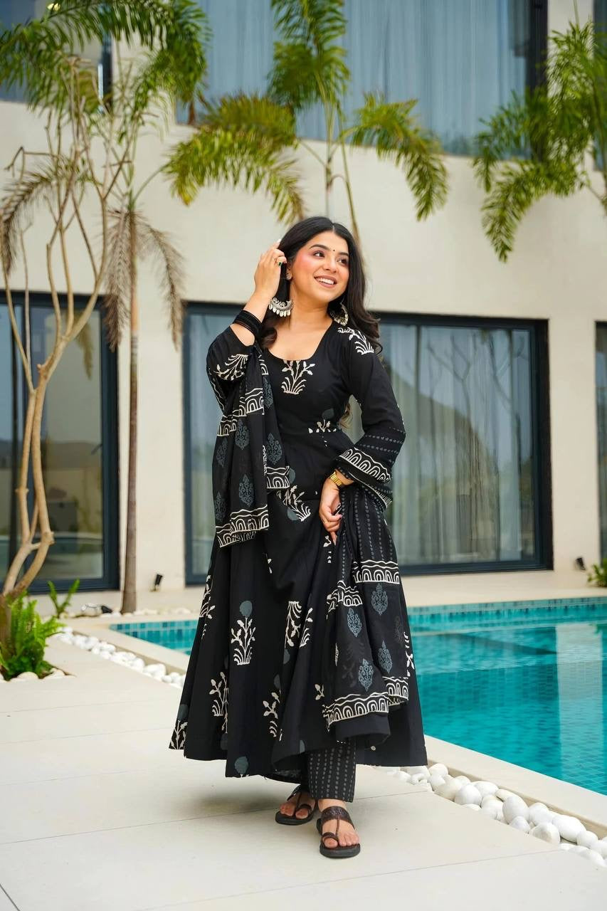 MYSTIC BLACK COTTON SUIT SET