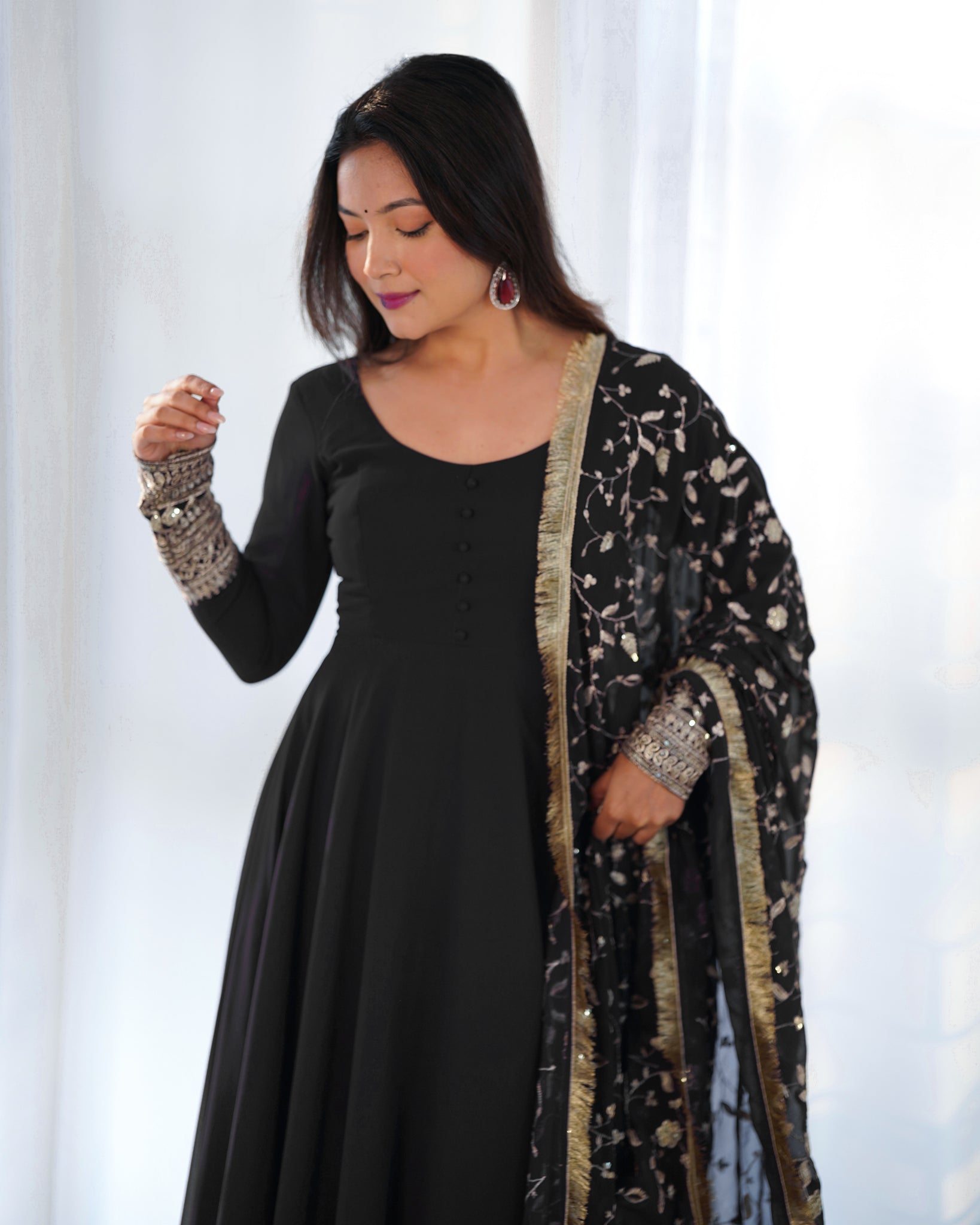 TIMELESS BLACK GEORGETTE GOWN ENSEMBLE LUXURIOUS EMBELLISHMENTS