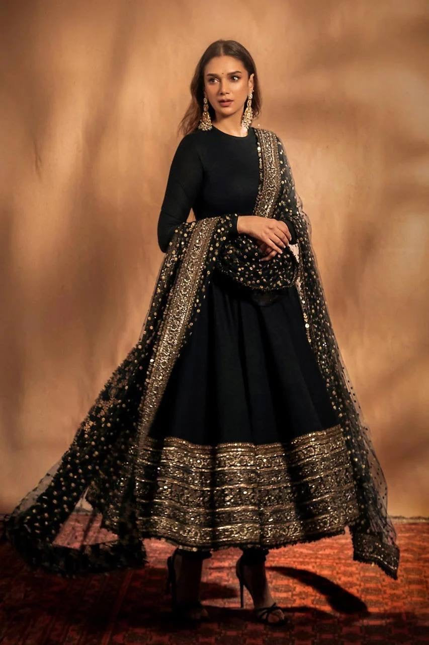 ADITI RAO-INSPIRED BLACK COLOR GEORGETTE BASE EMBROIDERED ANARKALI SUIT SET OF 2