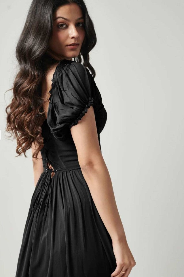 WOMEN'S SWEETHEART NECK TIERED MAXI DRESS – ELEGANT & FLOWY STYLE