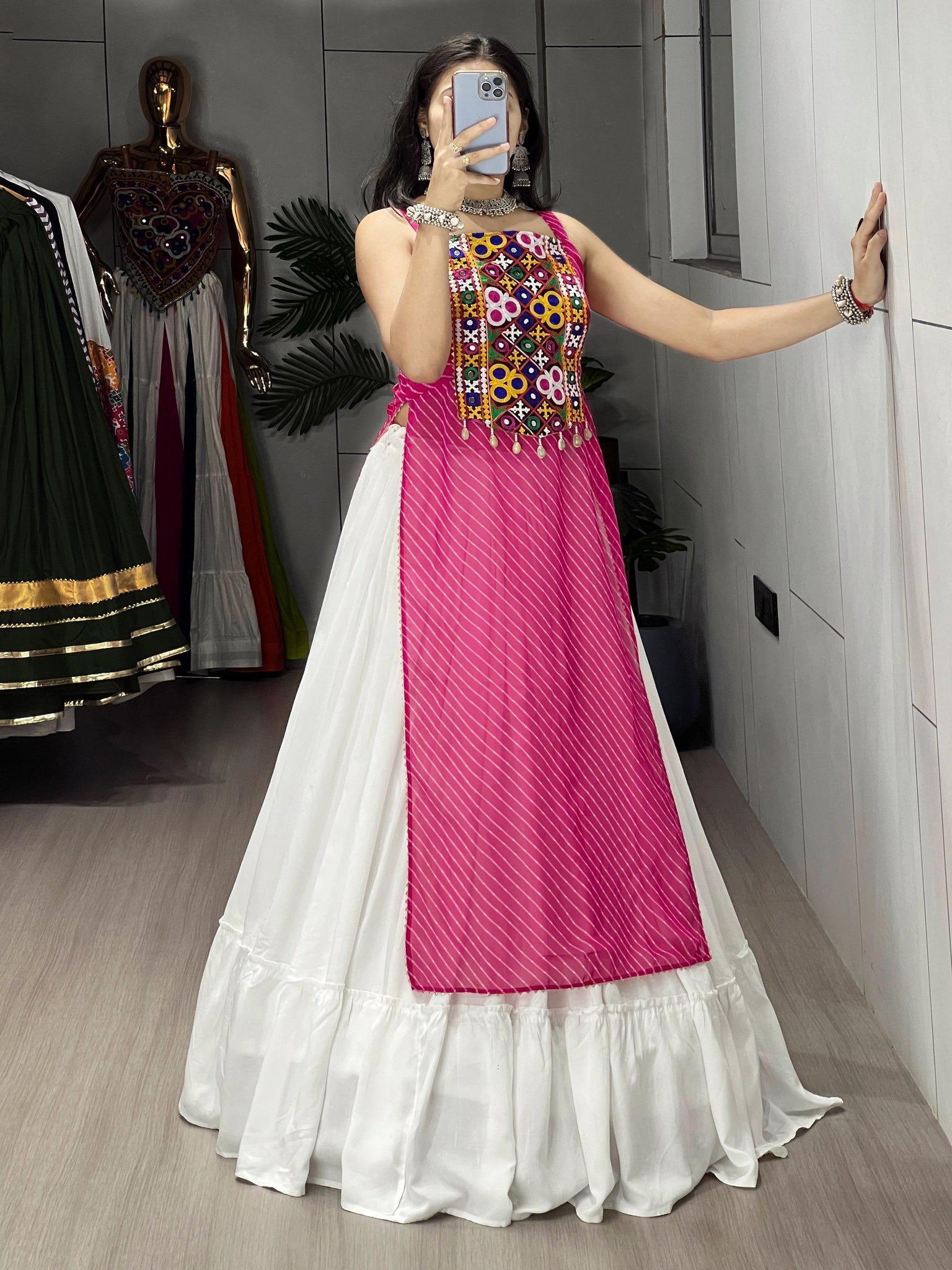 NAVRATRI SPECIAL LEHERIYA PRINT PINK KURTIS WITH TRADITIONAL LEHENGA SET