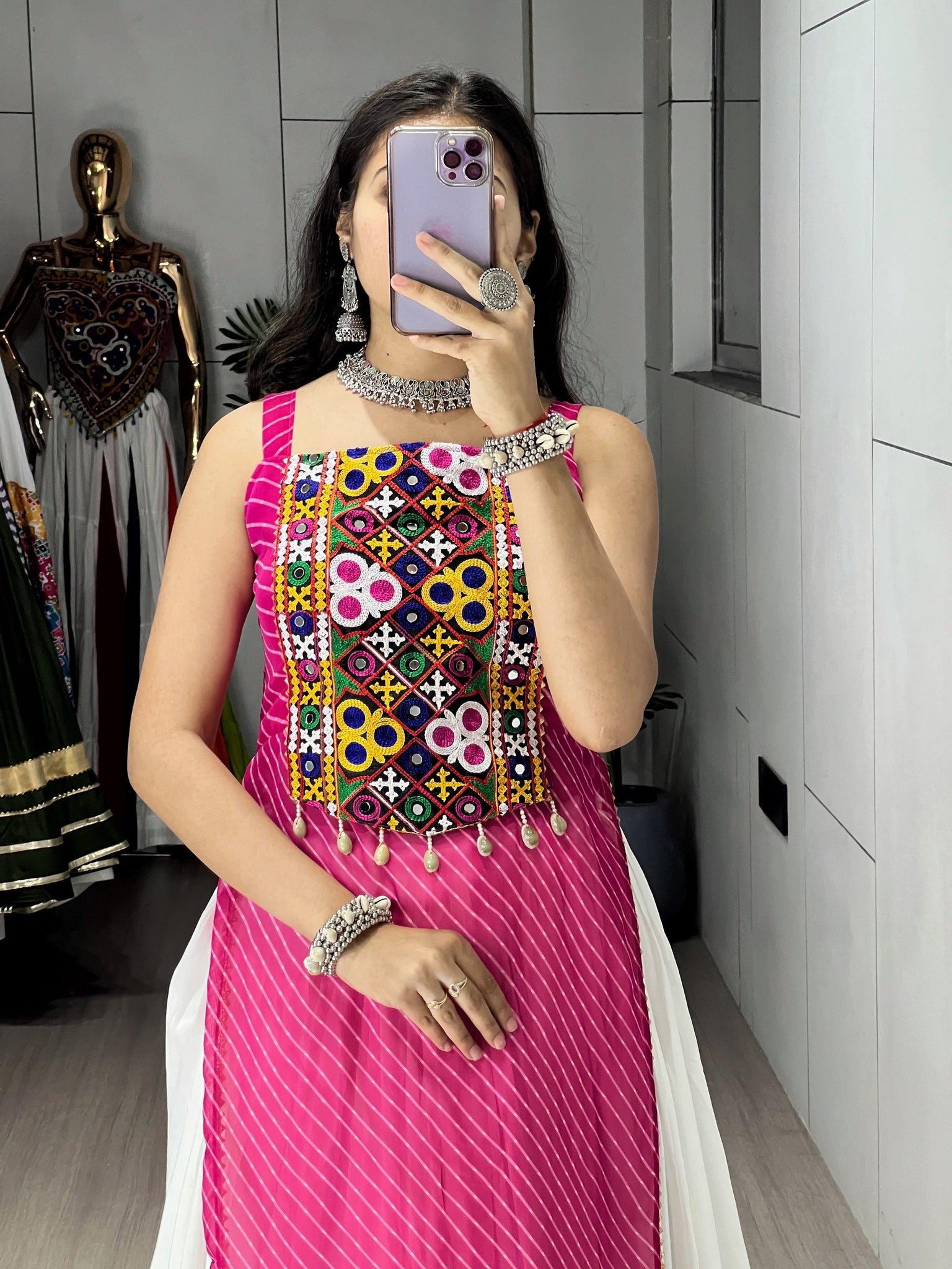 NAVRATRI SPECIAL LEHERIYA PRINT PINK KURTIS WITH TRADITIONAL LEHENGA SET