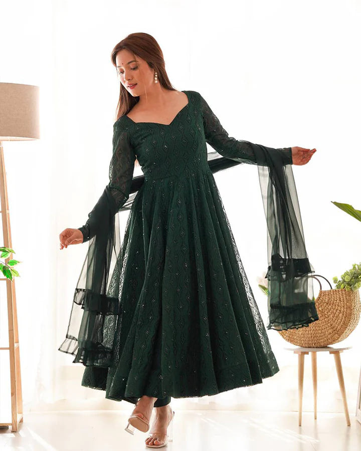 GREEN COLOR GEORGETTE LUCKNOWI THREE PIECE ANARKALI SUIT