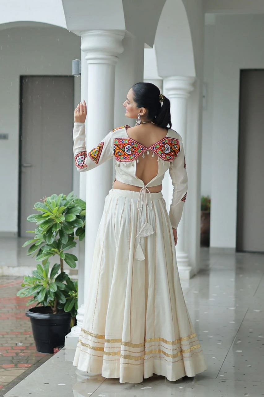 OFF WHITE KORA COTTON STITCHED CHANIYA CHOLI