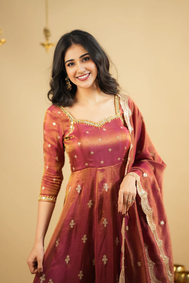 ELEGANT COSMO SLIT ANARKALI PREMIUM SUIT SET